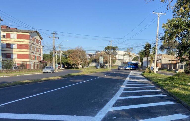ENTREGA DAS OBRAS DA AV. BENJAMIN CONSTANT E RUA DOS MAIAS (POA/RS)