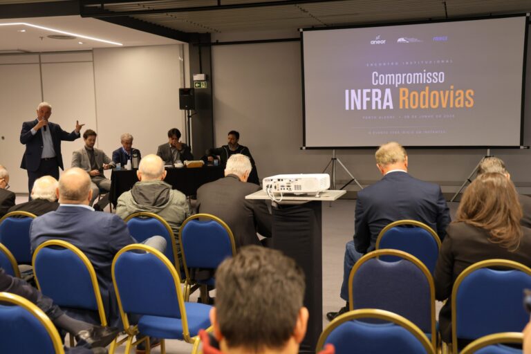 Lideranças debatem modernização logística e apresentam o Pacto Brasil pela Infraestrutura na FIERGS